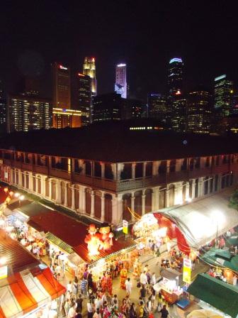 singapore chinatown new year market