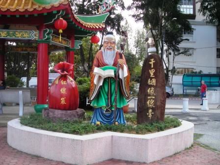 yue lao in kl mazu temple