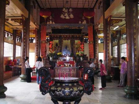 philippines chinese buddhist temple
